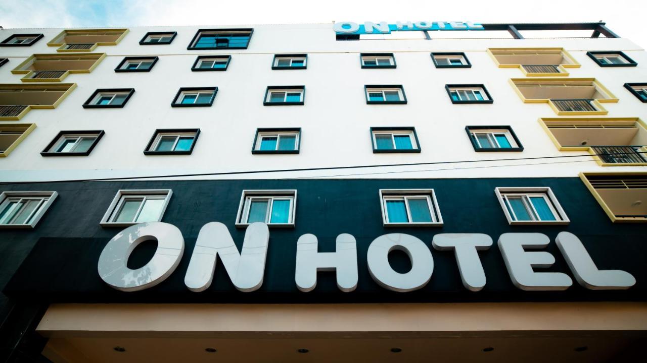 On Hotel Friendship Анхелес Екстериор снимка